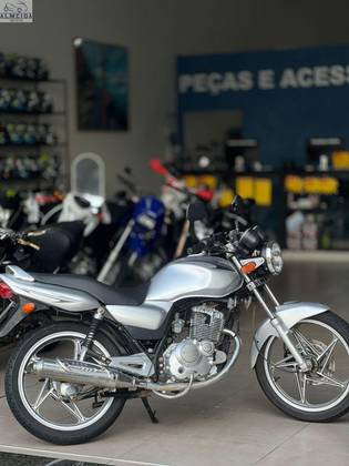 SUZUKI EN 125 YES ED 